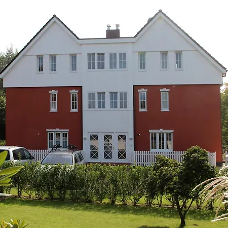 Strandburg Penthaus 비크아프포르